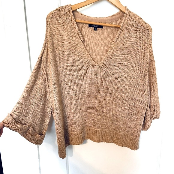 Romeo + Juliet  Couture Knit Oversized Top Size Small - Picture 1 of 7